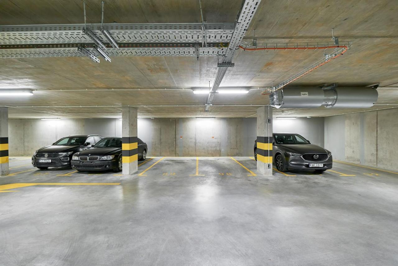 Exclusive Apartments Gwiazdzista With Free Garage Wroclaw By Noclegi Renters Exterior foto